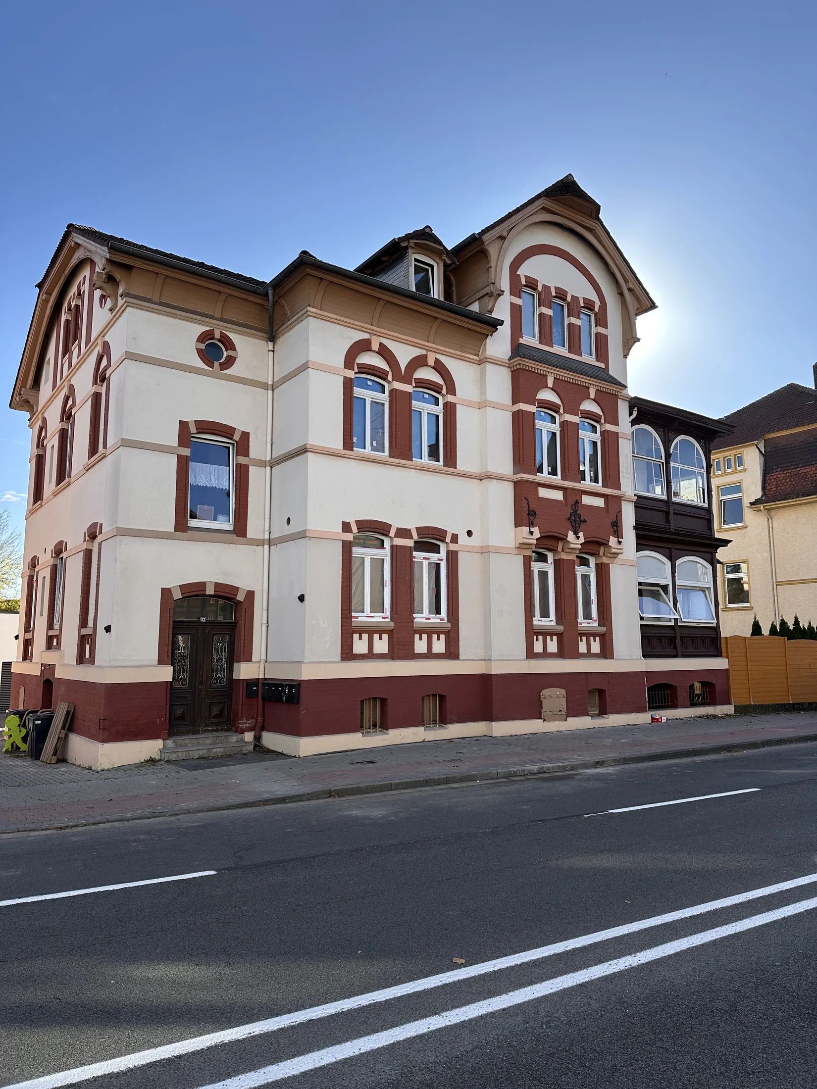 Historische Fassade des Wohnhauses Hainstraße 17 in Bad Hersfeld